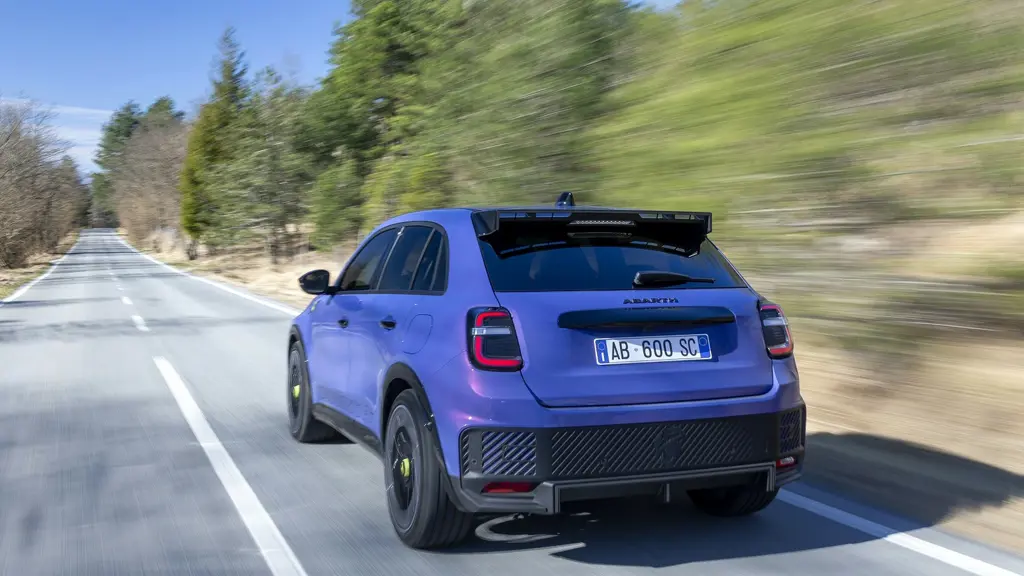 Abarth 600 175kW Turismo 54kWh 5dr Auto