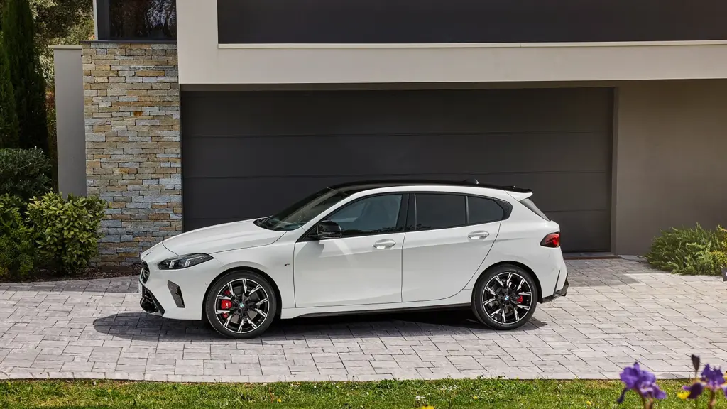 BMW 1 Series 123 xDrive M Sport 5dr Step Auto Pro Pack