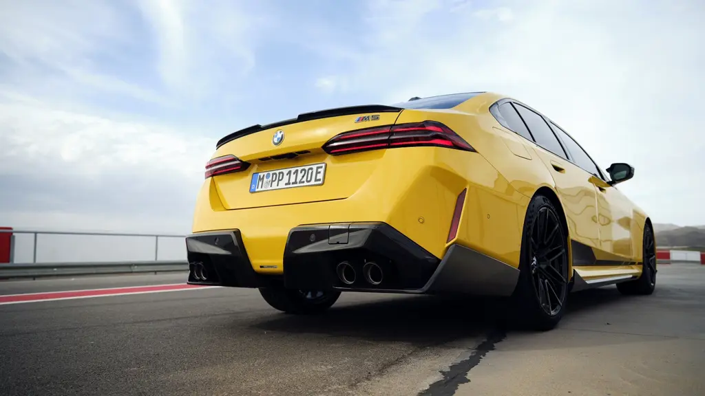 BMW M5 M5 4dr DCT