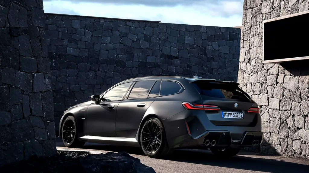 BMW M5 M5 5dr DCT