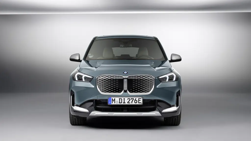 BMW ix1 230kW xDrive30 xLine 65kWh 5dr Auto 22kWCh
