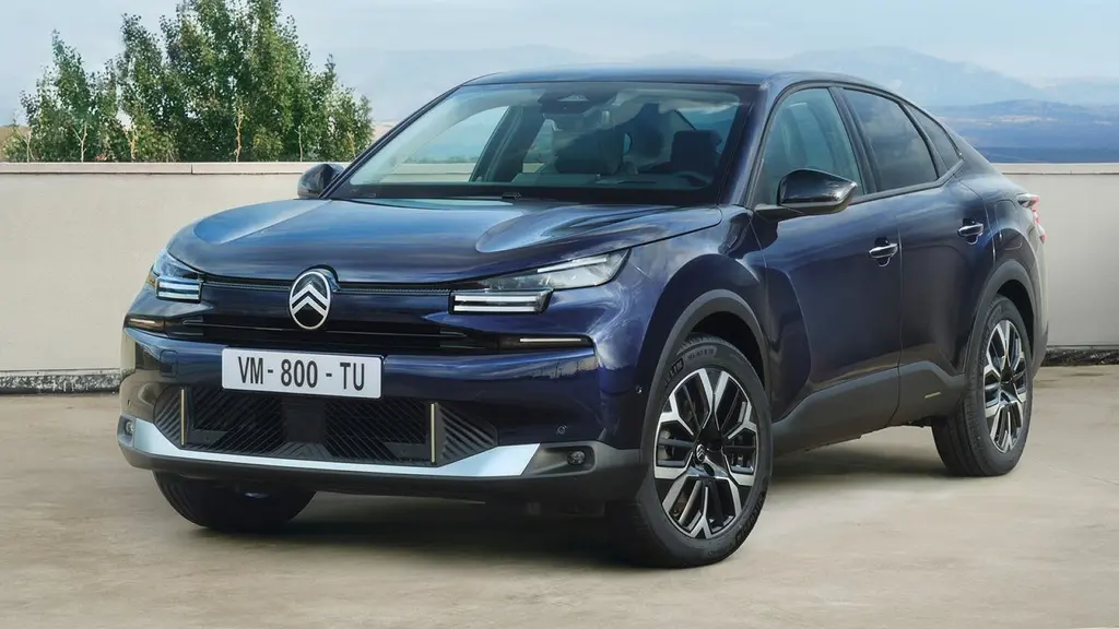 Citroen C4 X 1.2 Hybrid 145 Plus 4dr Auto