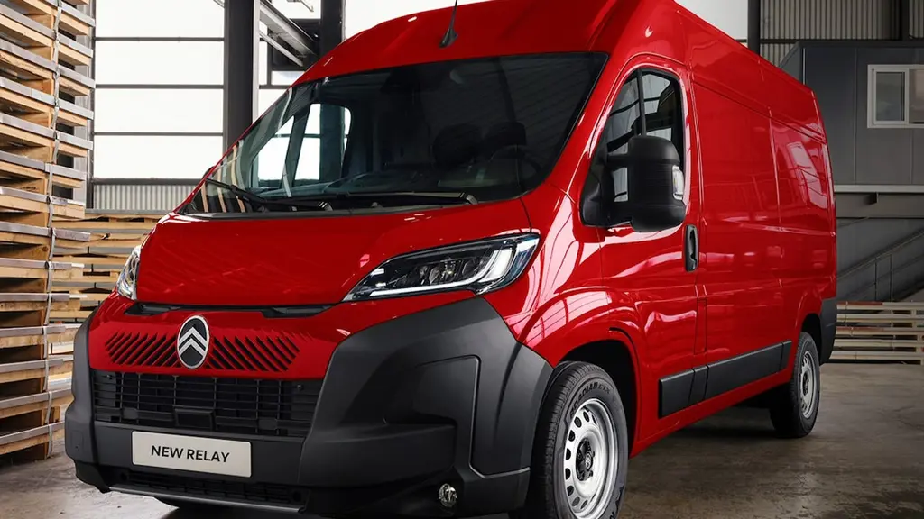 Citroen Relay 3.5T Heavy L3 Diesel 2.2 Bluehdi 140 Dropside Crew CAB Enterprise