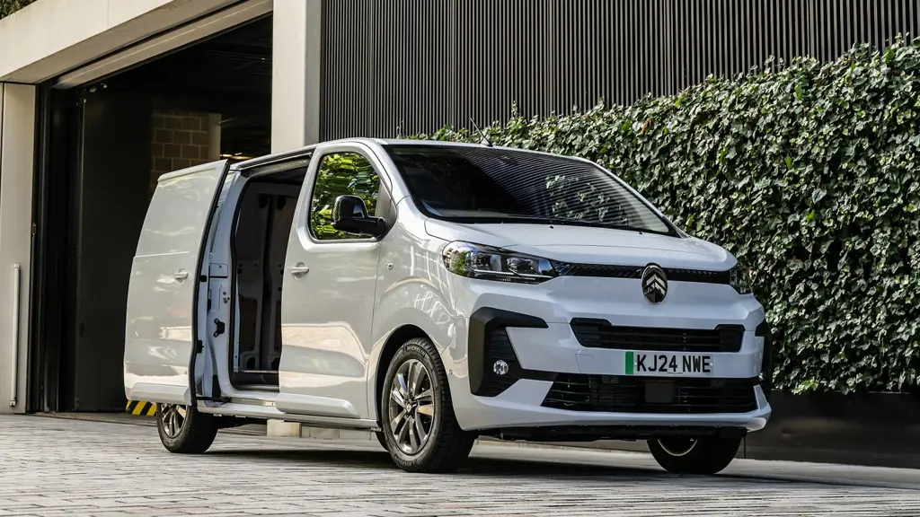 Citroen Dispatch E- M Special Edition 100KW 75KWH Crew Van VTR Auto