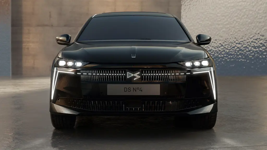 DS NO4 1.2 HYBRID 145 Etoile Nappa 5dr e-DSC