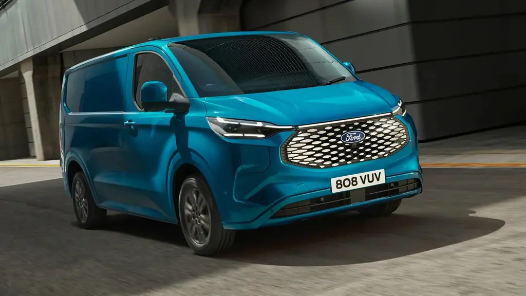 Ford Transit Custom 320 L1 Diesel FWD 2.0 Ecoblue 150PS H1 Van Trail