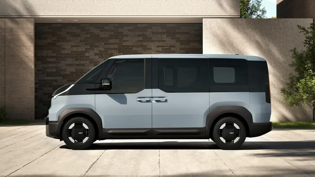 Kia PV5 120kW Plus Long Range 71kWh 5dr Auto