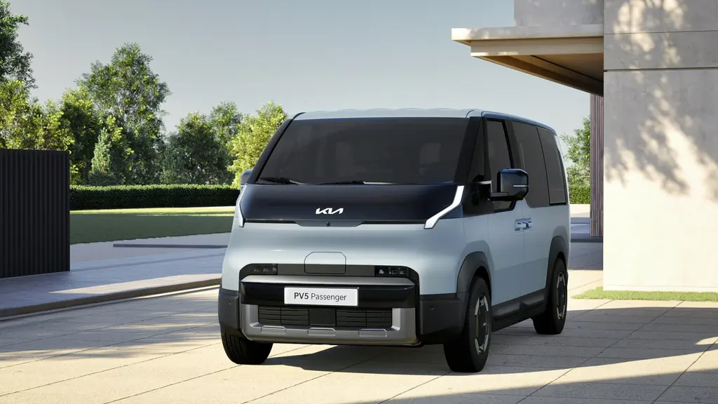 Kia PV5 120kW Plus Long Range 71kWh 5dr Auto