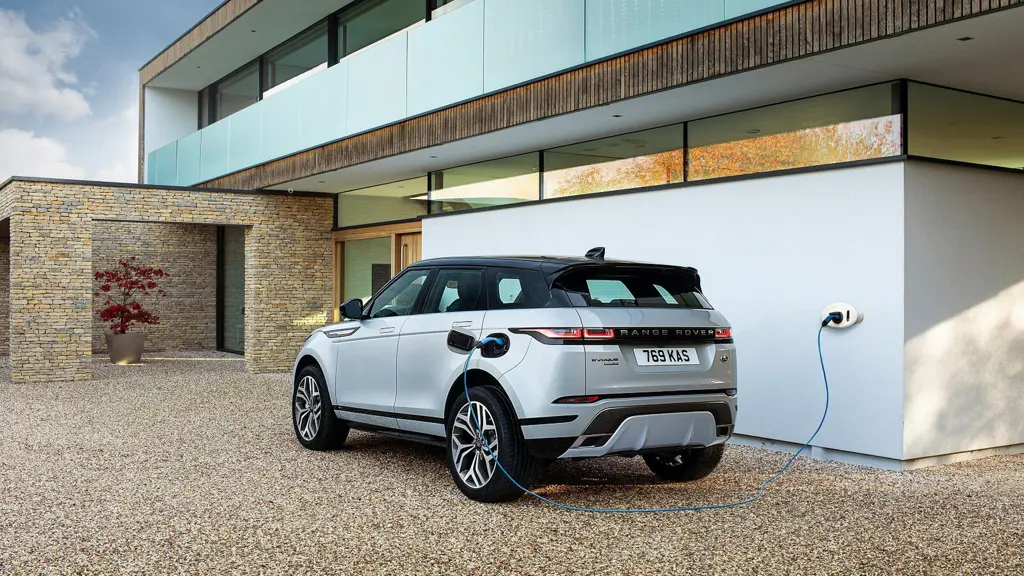 Land Rover Range Rover Evoque 1.5 P270e Edition 5dr Auto