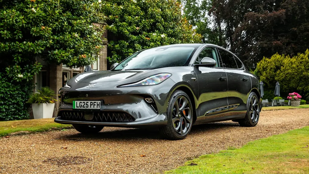 MG Motor UK im6 553kW Launch Edition 100kWh 5dr AWD Auto