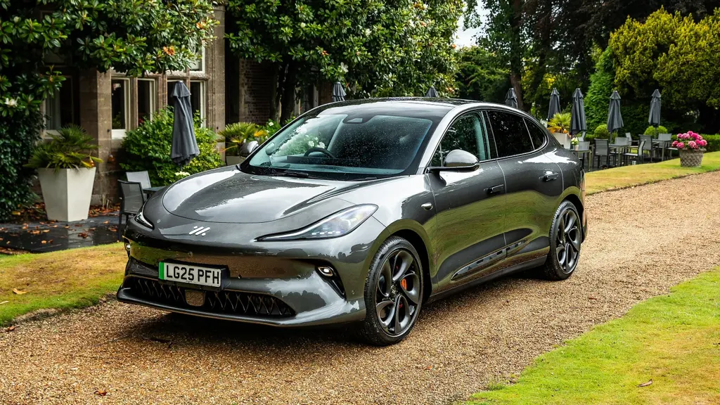 MG Motor UK im6 553kW Launch Edition 100kWh 5dr AWD Auto