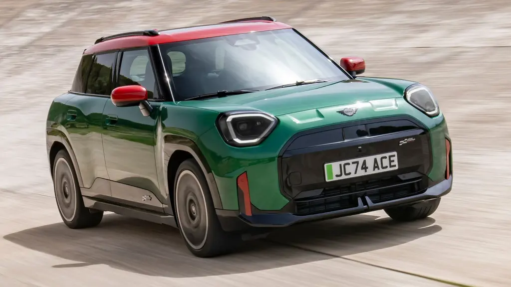MINI Aceman 135kW E Monochrome 43kWh 5dr Auto
