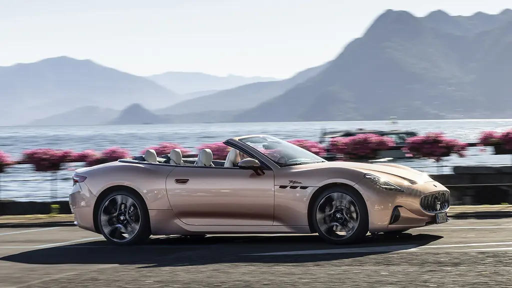 Maserati Grancabrio 3.0 V6 2dr Auto