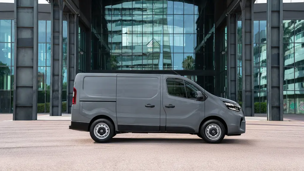 Nissan Interstar F35 L2 Diesel 2.0 DCI 105PS H2 Tekna Van
