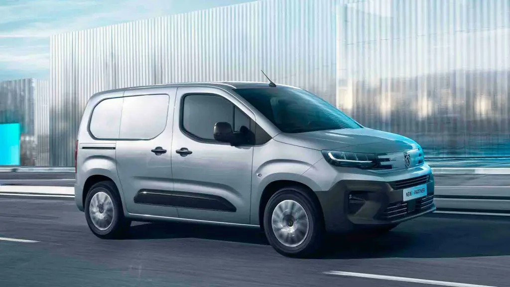 Peugeot Partner Long Diesel 1.5 Bluehdi 100 Asphalt Van
