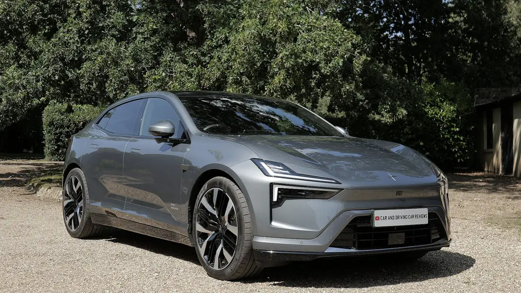 Polestar 4 400kW 100kWh LR DM Plus Performance 5dr Auto