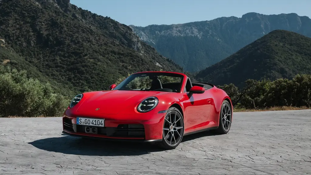 Porsche 911 GTS t-Hybrid 2dr PDK