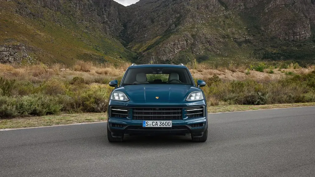 Porsche Cayenne E-Hybrid 5dr Tiptronic S