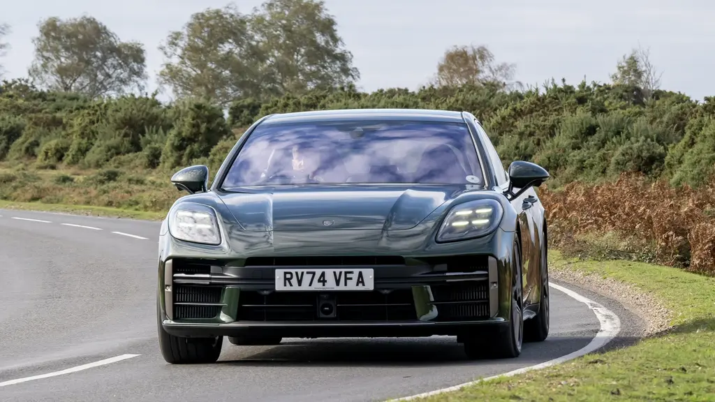 Porsche Taycan 320kW 105kWh 4dr RWD E-Shift 5 Seat Revised