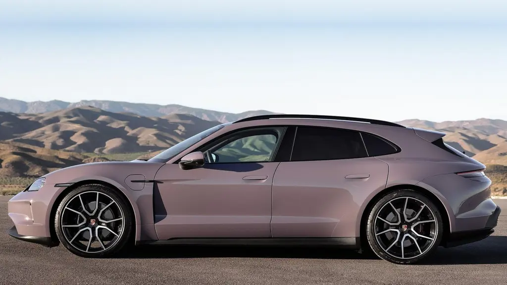 Porsche Taycan 440kW 105kWh 4S Black Edition 5dr E-Shift