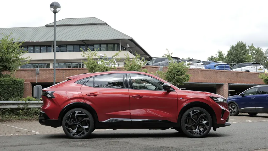 Renault Rafale E-Tech PHEV Atelier Alpine AWD 5dr Auto