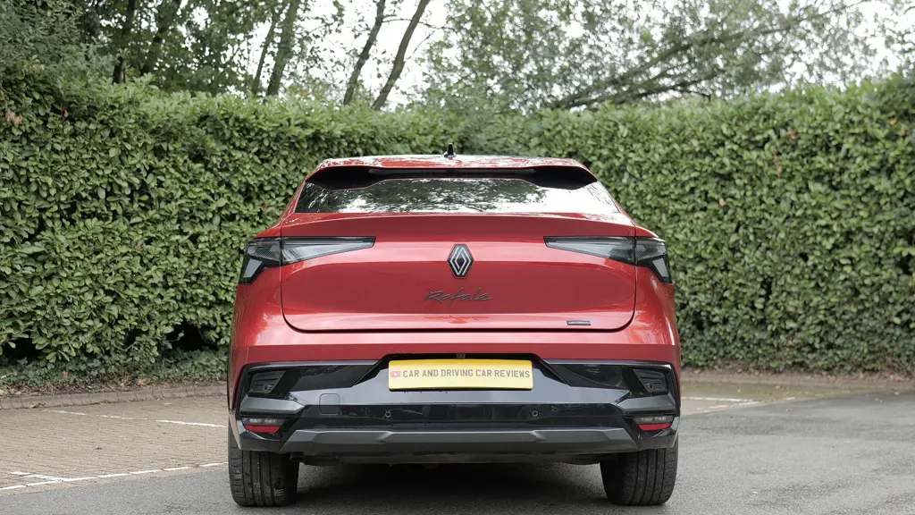 Renault Rafale E-Tech PHEV Atelier Alpine AWD 5dr Auto