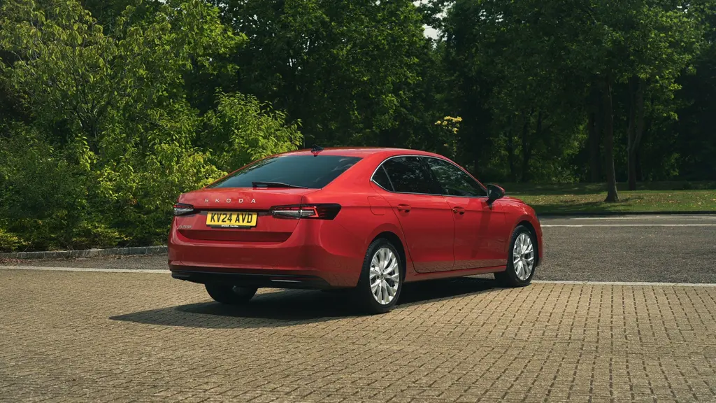 Skoda Superb 2.0 TDI 193 Sportline 4X4 5dr DSG