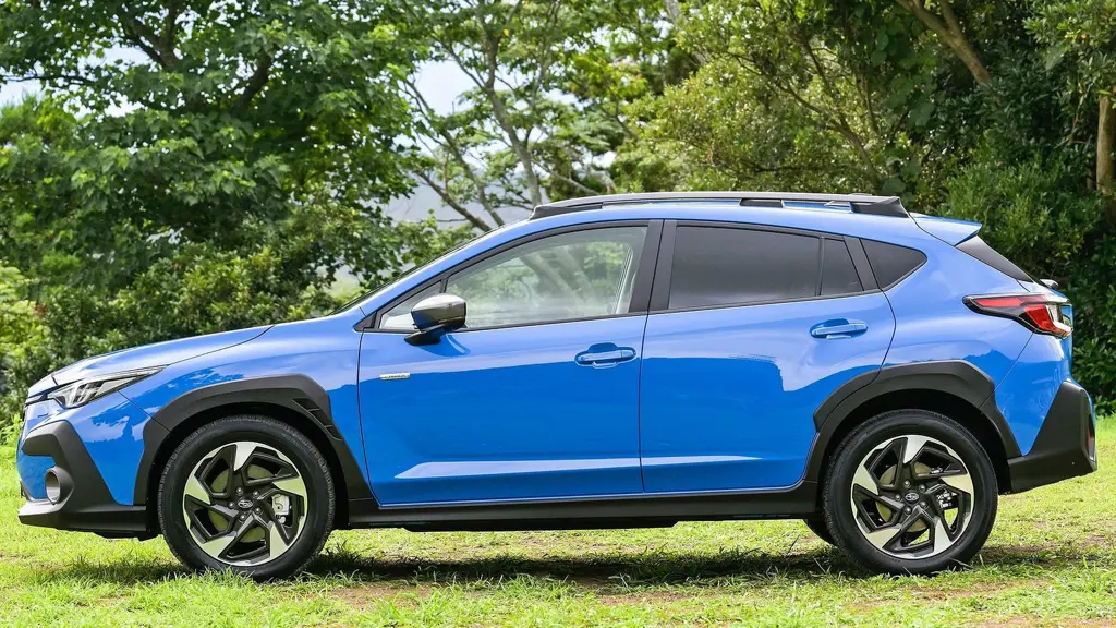 Subaru Crosstrek 2.0i e-Boxer Touring 5dr Lineartronic