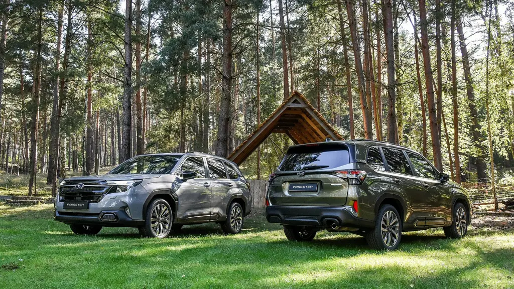Subaru Forester 2.0i e-Boxer Limited 5dr Lineartronic