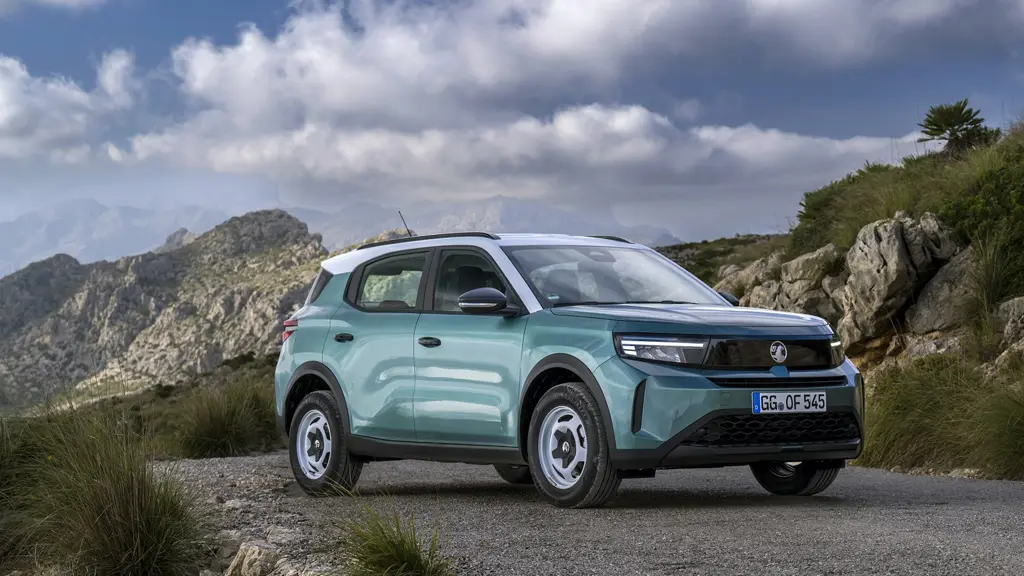 Vauxhall Frontera 1.2 Hybrid 110 Design 5dr e-DCT6