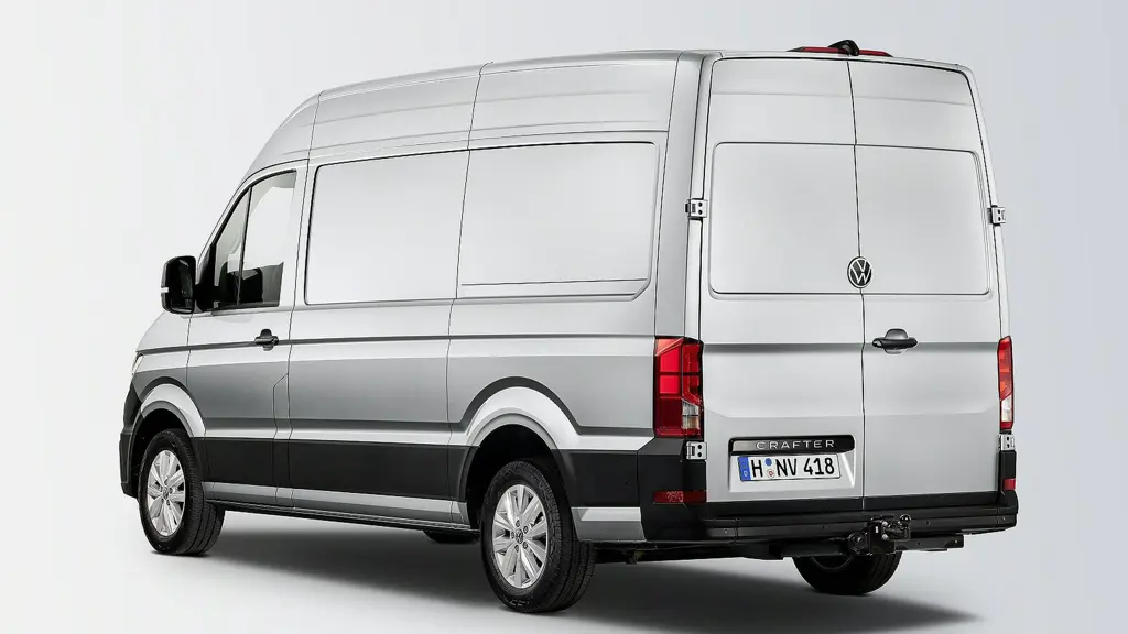 Volkswagen Crafter CR35 LWB Diesel FWD 2.0 TDI 140PS Commerce ETG Luton Tail Lift Auto