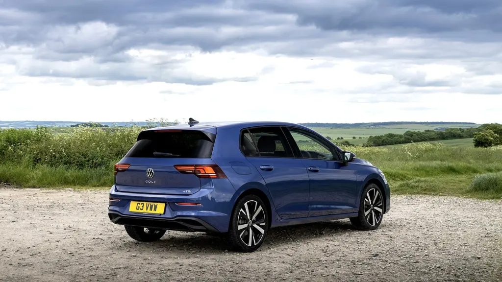 Volkswagen Golf 2.0 TSI 333 R Black Edition 4Motion 5dr DSG