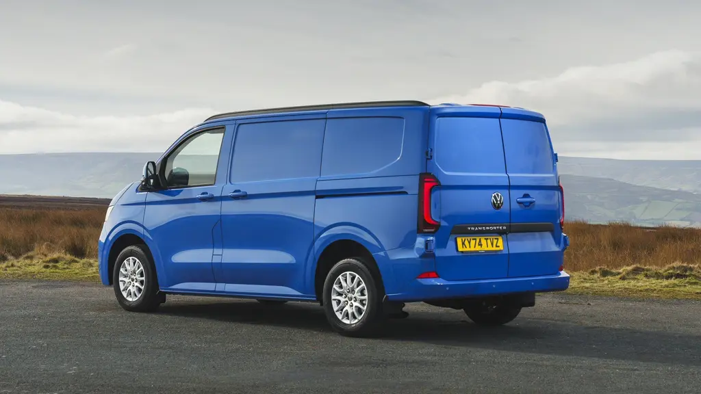 Volkswagen Transporter T32 SWB Diesel 2.0 TDI 170 Commerce PRO Kombi Van Auto