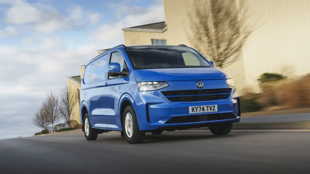 Volkswagen Transporter T32 SWB Diesel 2.0 TDI 170 Commerce PRO Kombi Van Auto