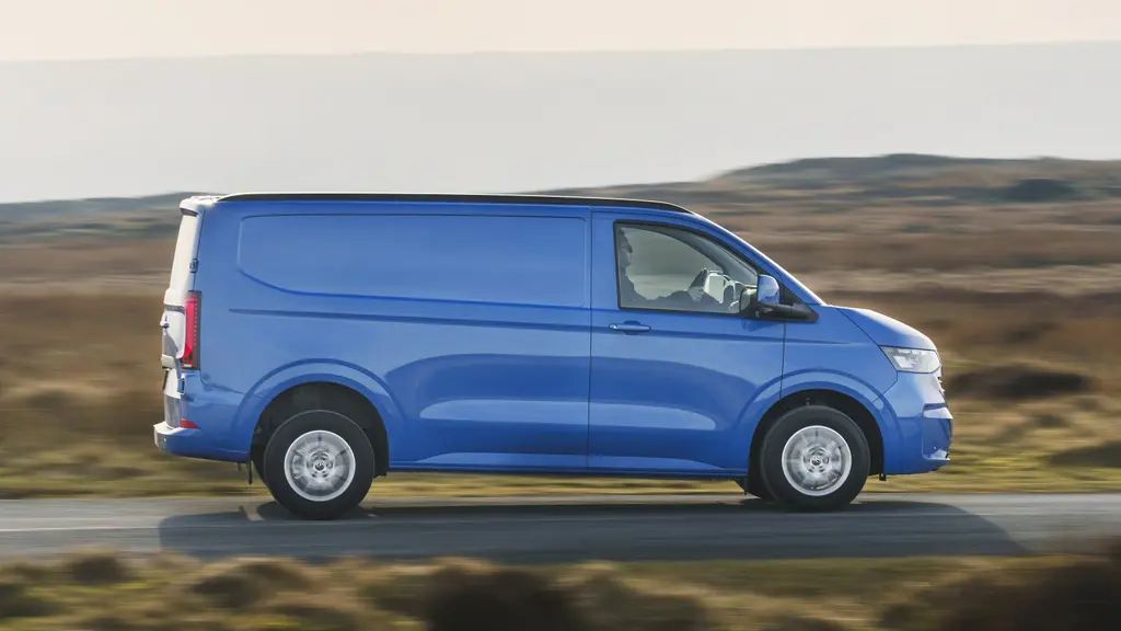 Volkswagen Transporter T32 SWB Diesel 2.0 TDI 170 Commerce PRO Kombi Van Auto