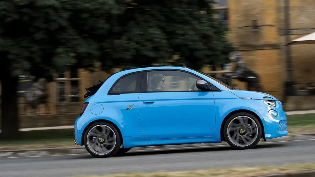 Abarth 500 114kW Turismo 42.2kWh 2dr Auto