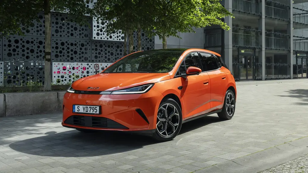 BYD Dolphin G 1.5 DM-i Active 5dr Auto