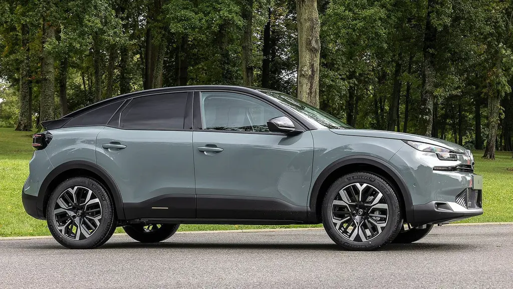 Citroen C4 115kW Collection Extended Range 54kWh 5dr Auto NI