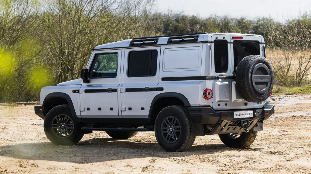 INEOS Grenadier Diesel 3.0 TD Commercial Auto