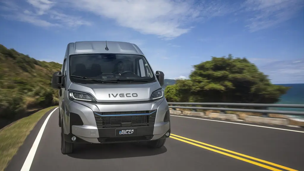 Iveco Superjolly E 35F20 Electric 205KW 110Kwh Extra High Roof Van 4035L WB Auto