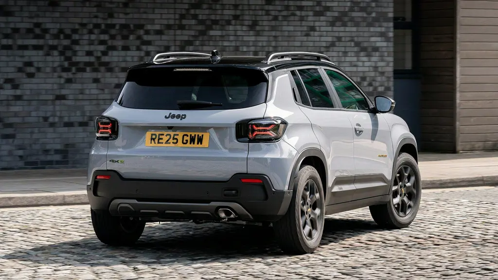 Jeep Avenger 115kW e-Altitude 54kWh 5dr Auto