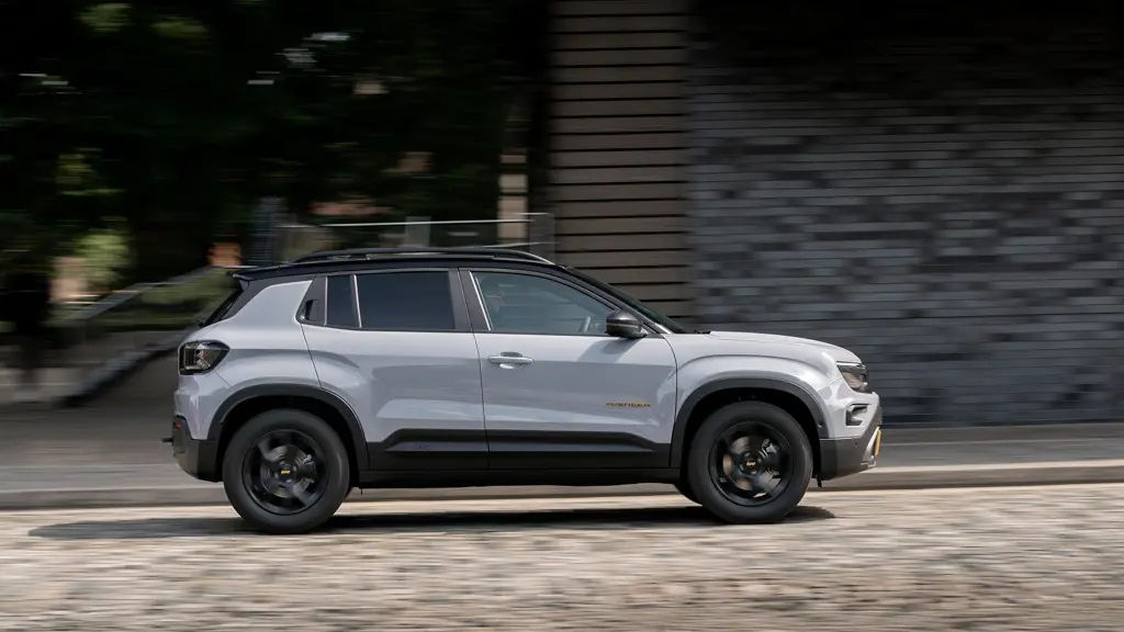 Jeep Avenger 1.2 E-AWD e-Hybrid Overland 5dr DCT
