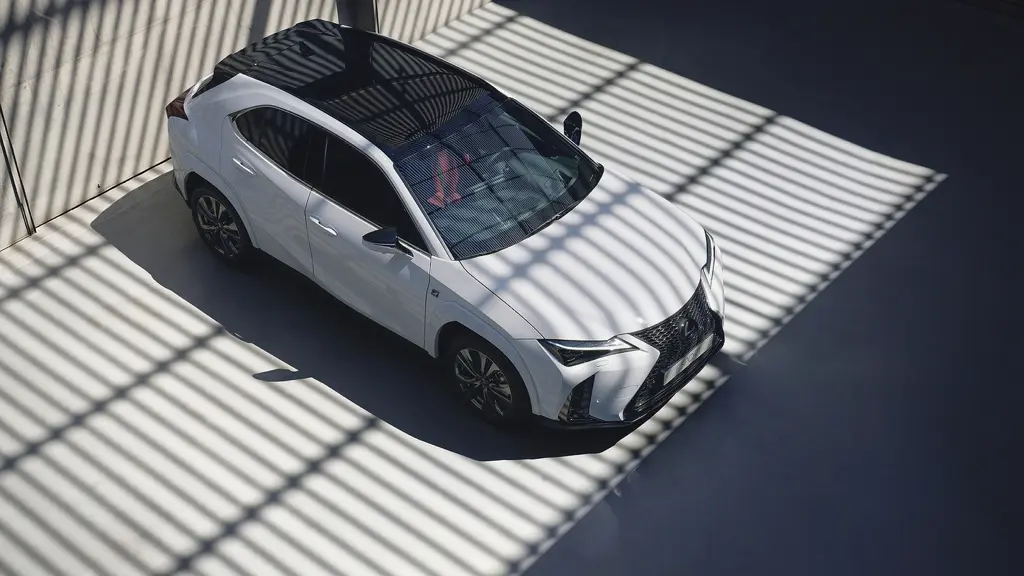 Lexus Ux 300h 2.0 F-Sport Takumi 5dr CVT