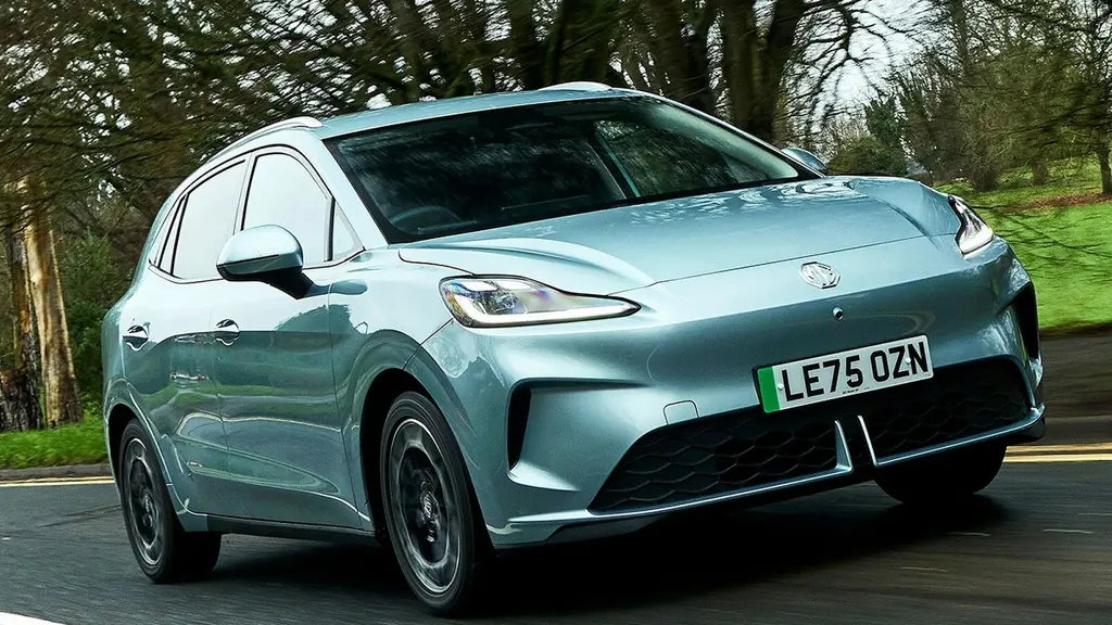 MG Motor UK MG4 Urban 118kW Comfort Long Range 54kWh 5dr Auto