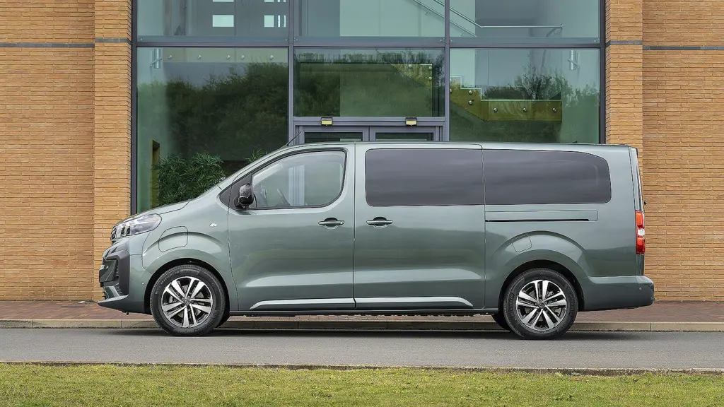 Peugeot Traveller 100kW Active Standard 8 Seat 75kWh 5dr Auto
