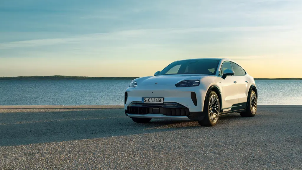 Porsche Cayenne Electric 490kW S 113kWh 5dr Auto