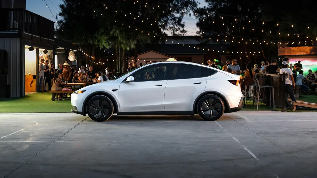 Tesla Model Y Premium Long Range RWD 5dr Auto