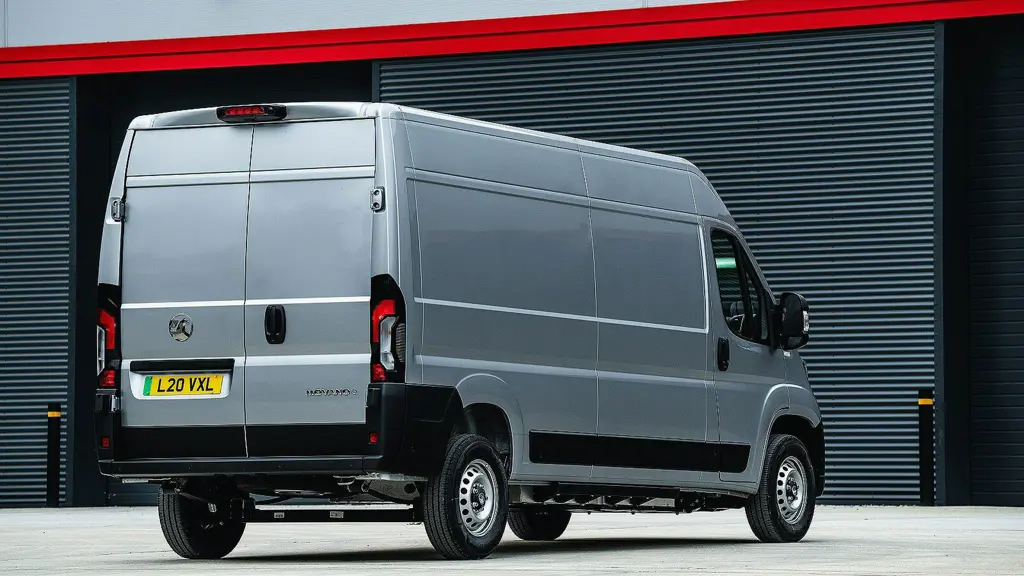 Vauxhall Movano 4.25T Heavy L3 Electric FWD 205KW 110Kwh H3 Van Prime Auto 22KW