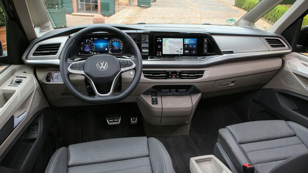 Volkswagen Multivan 2.0 TDI Life 5dr DSG