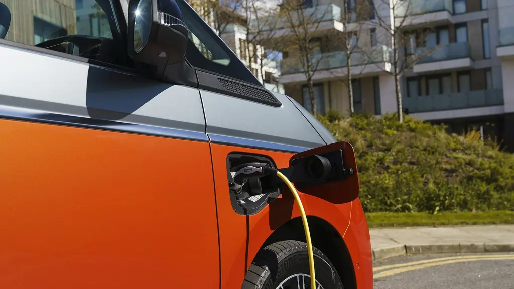 Volkswagen Multivan 1.5 TSI eHybrid Style 5dr LWB 4MOTION DSG